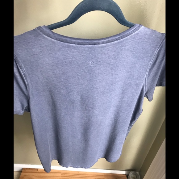 Lululemon Tops Size: 6 - Picture 4 of 12